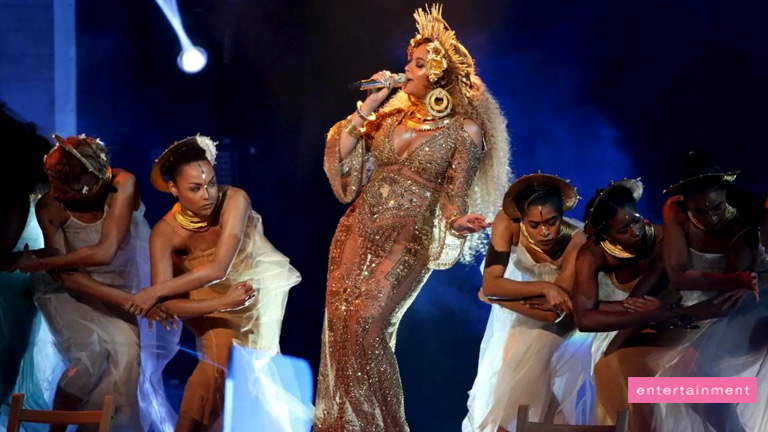 Beyoncé's epic 2017 Grammys performance