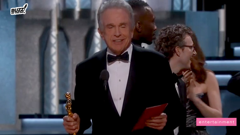 Watch the Oscars mess up and announce the wrong winner for Best Picture