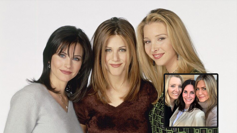 'Friends' Stars Courteney Cox, Jennifer Aniston, Lisa Kudrow Reunite in Birthday Selfie