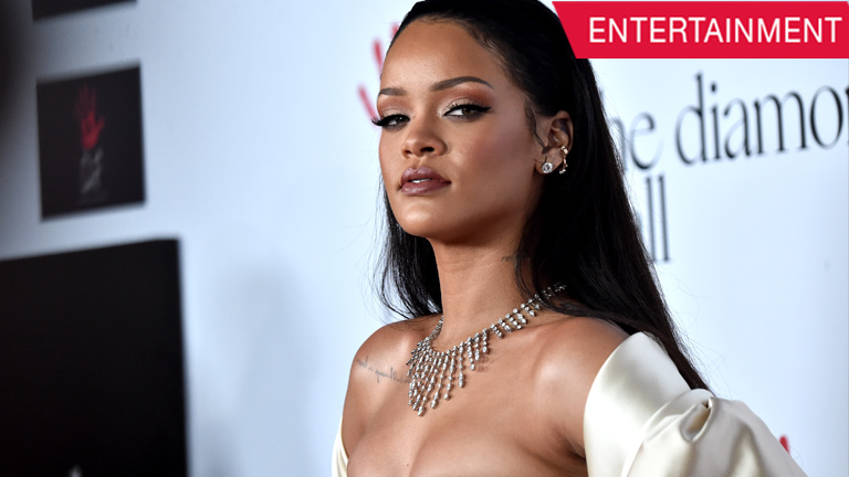 A fan asked Rihanna for breakup advice