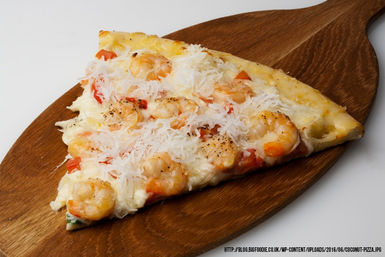 Coconut and shrimps pizza