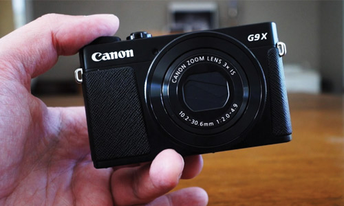 A nice compact camera with Canon G9X