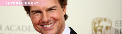 Tom Cruise lands his private copter